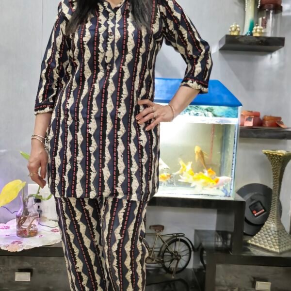 Chic Abstract Print Rayon Co-Ord Set