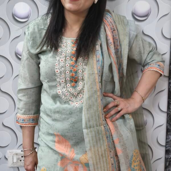 Elegant Pistachio Linen Suit