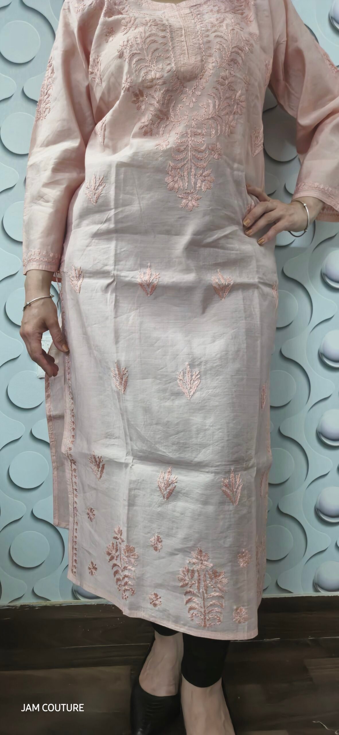 Muslin Lucknowi Embroidered Kurti