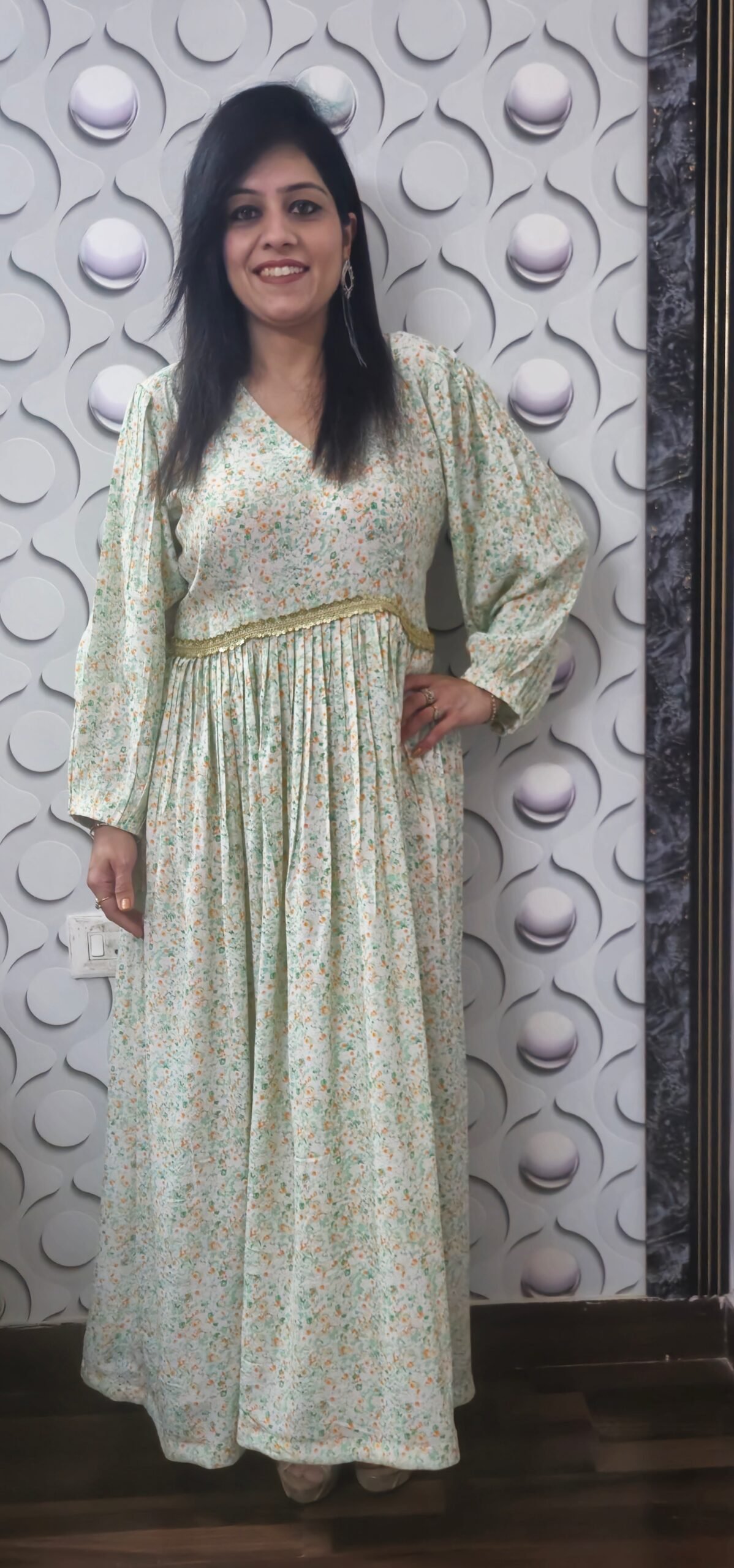 Elegant Moroccan Crepe Party Dress