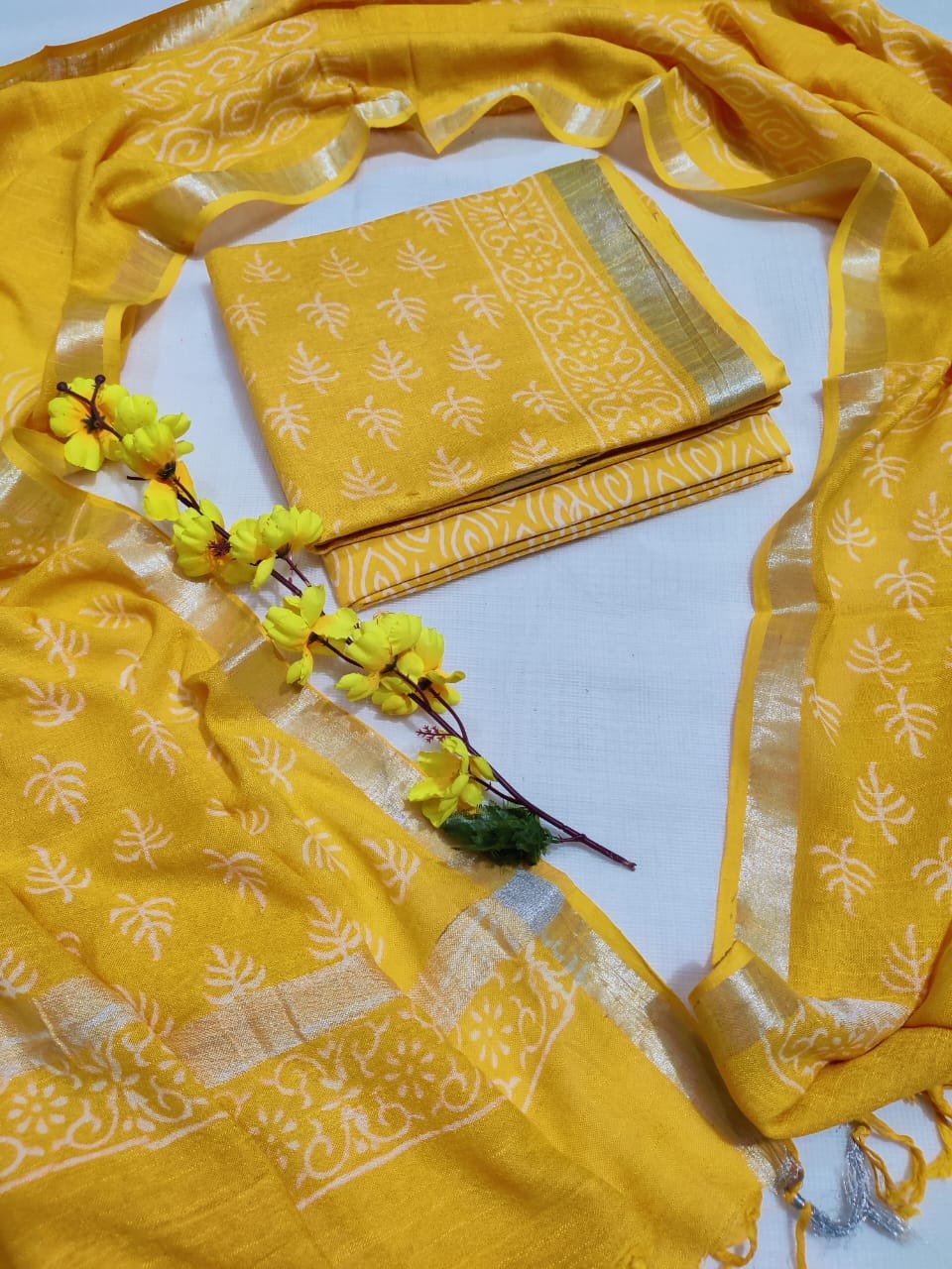 Linen Hand-block Print Unstitched Fabric