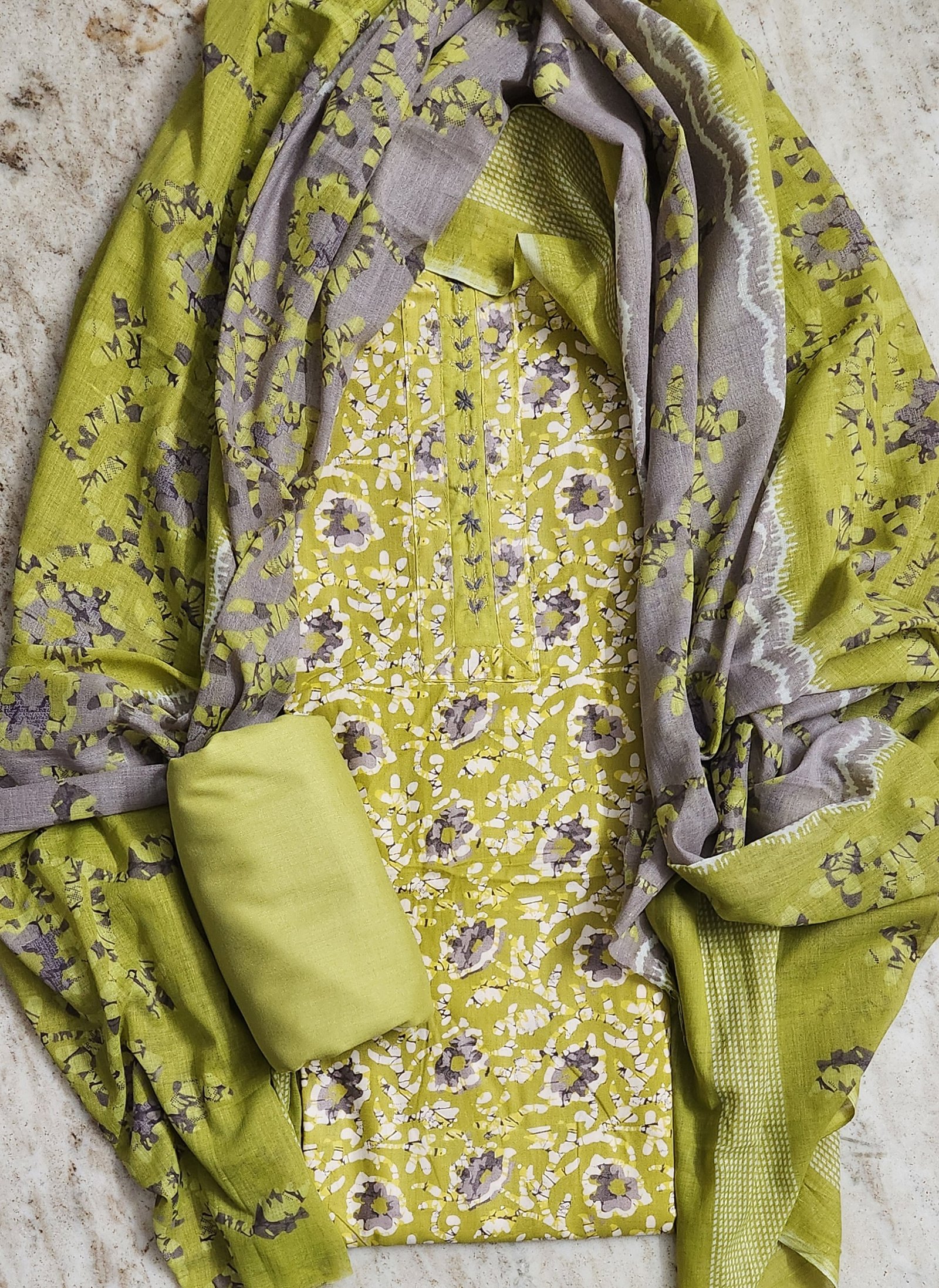 Unstitched Cambric Cotton Suit